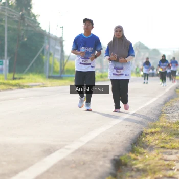 Runner Photo 3477293