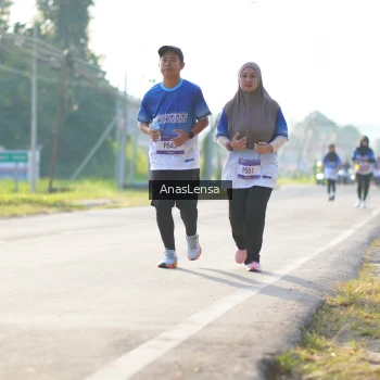 Runner Photo 3477307