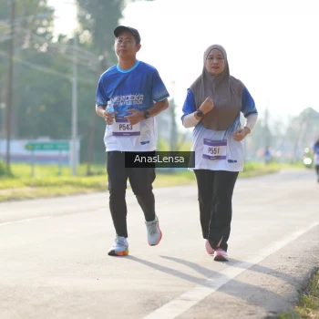 Runner Photo 3477324