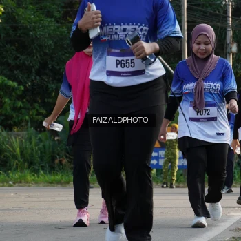 Runner Photo 3477365