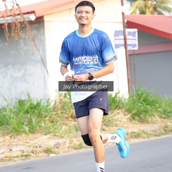 Runner Photo 3477371