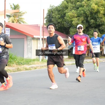 Runner Photo 3477378