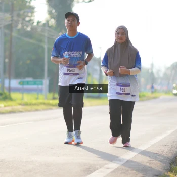 Runner Photo 3477379