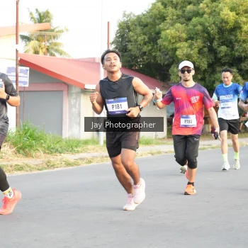 Runner Photo 3477385