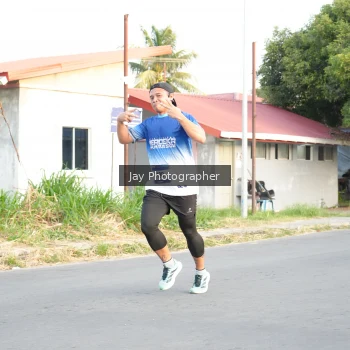 Runner Photo 3477395