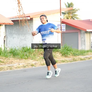 Runner Photo 3477400