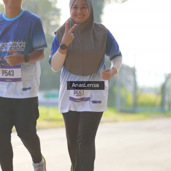 Runner Photo 3477411