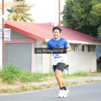 Runner Photo 3477440
