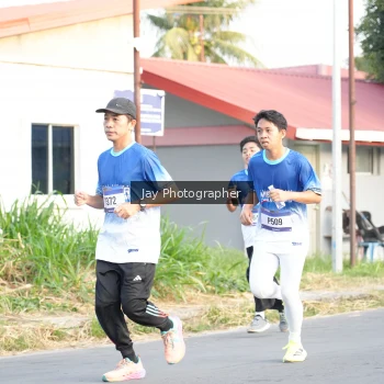 Runner Photo 3477444