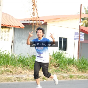 Runner Photo 3477474
