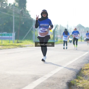 Runner Photo 3477486