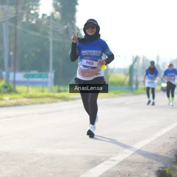 Runner Photo 3477492