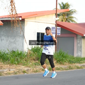 Runner Photo 3477538