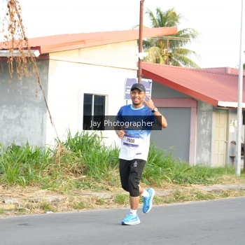 Runner Photo 3477555