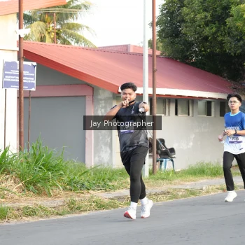 Runner Photo 3477573