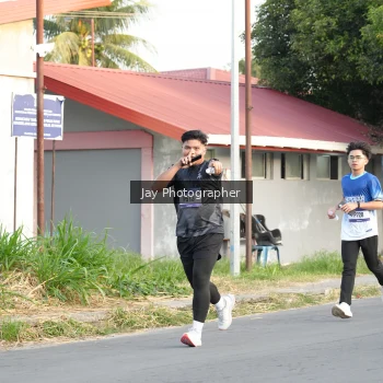 Runner Photo 3477575