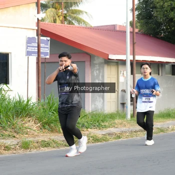 Runner Photo 3477576