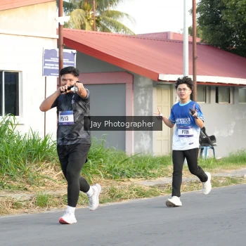Runner Photo 3477579