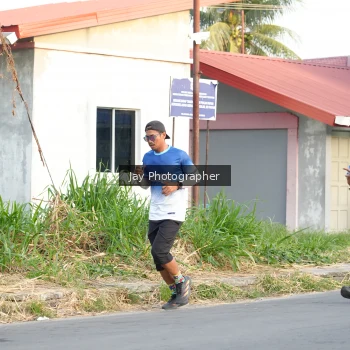 Runner Photo 3477589