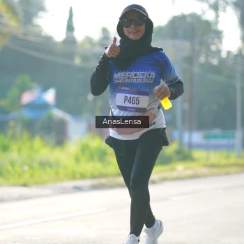 Runner Photo 3477592