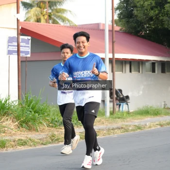 Runner Photo 3477619
