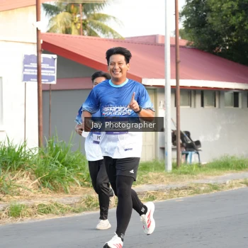 Runner Photo 3477624