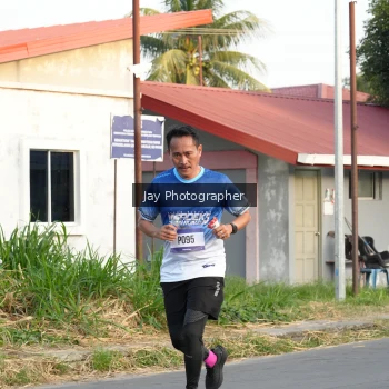 Runner Photo 3477661