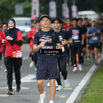 Runner Photo 34777