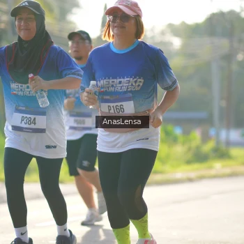 Runner Photo 3477700