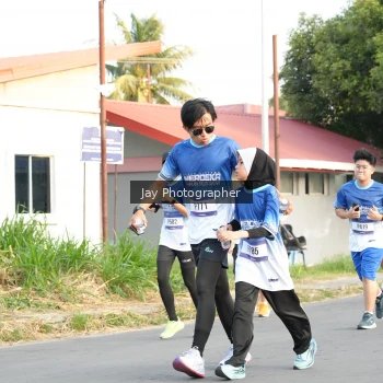 Runner Photo 3477771