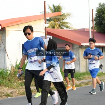 Runner Photo 3477783