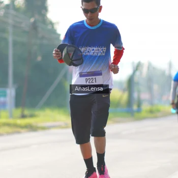 Runner Photo 3477818