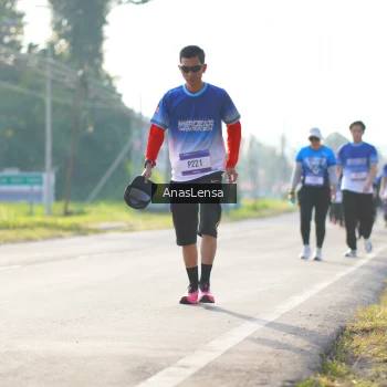 Runner Photo 3477820