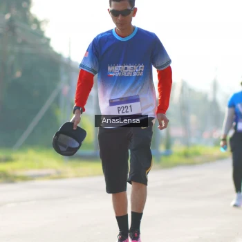 Runner Photo 3477823