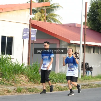 Runner Photo 3477829