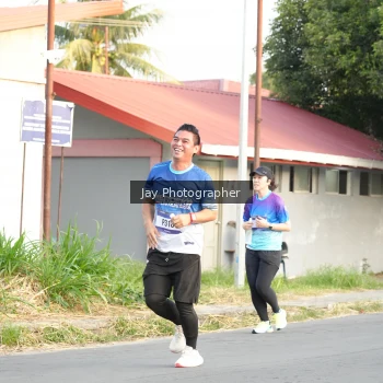 Runner Photo 3477842