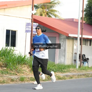 Runner Photo 3477850