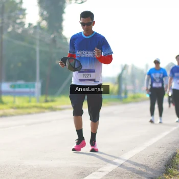 Runner Photo 3477861