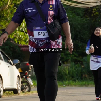 Runner Photo 3477870