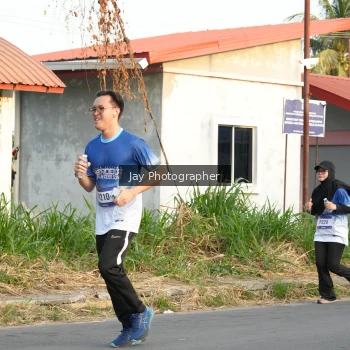 Runner Photo 3477879