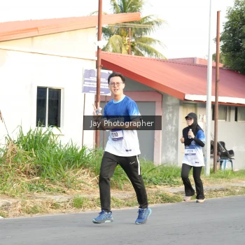 Runner Photo 3477880