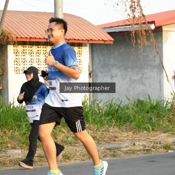 Runner Photo 3477890