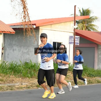 Runner Photo 3477898