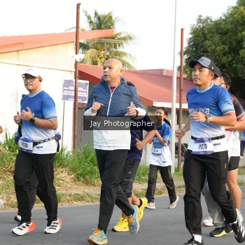 Runner Photo 3477931