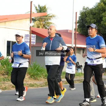 Runner Photo 3477933