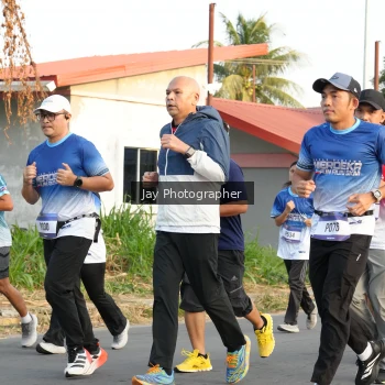 Runner Photo 3477940