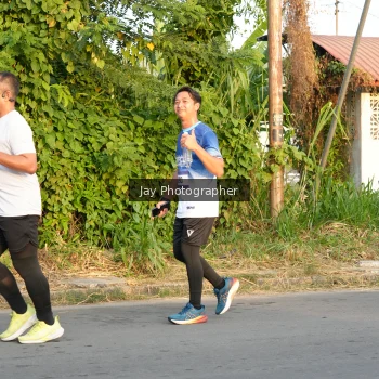 Runner Photo 3477945