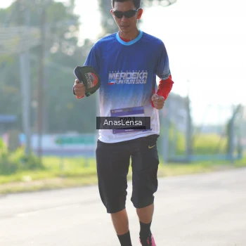 Runner Photo 3477953