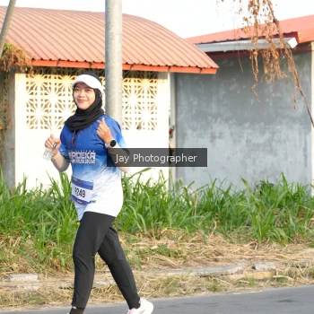 Runner Photo 3477969