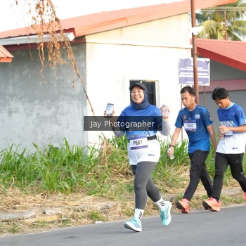Runner Photo 3477970